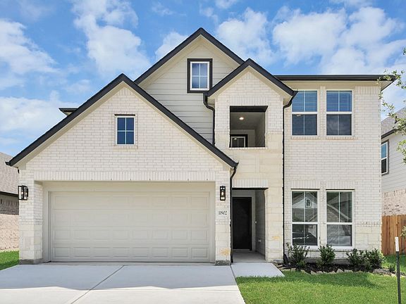 3rd image of 15939 Sycamore Maple Ln