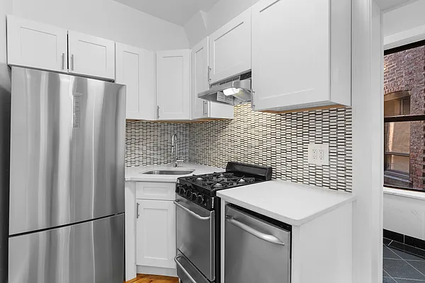 Rented by REAL New York | media 5