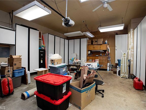 2nd image of 21871 Fallview Dr