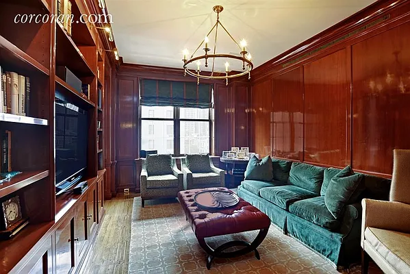 Sold by Corcoran | media 21