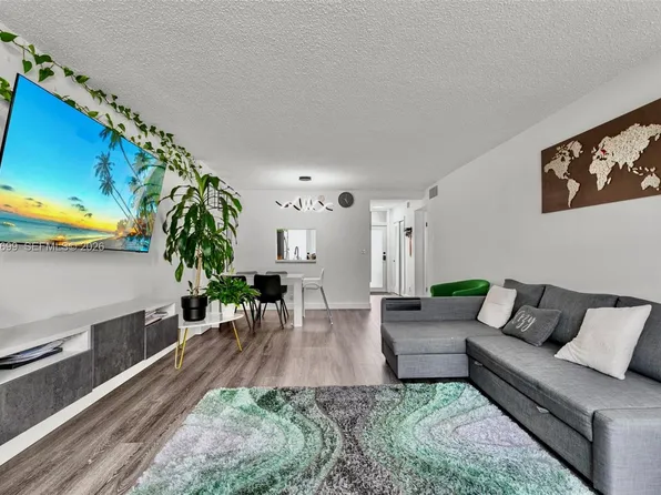 609 NE 14th Ave APT 405, Hallandale Beach, FL 33009