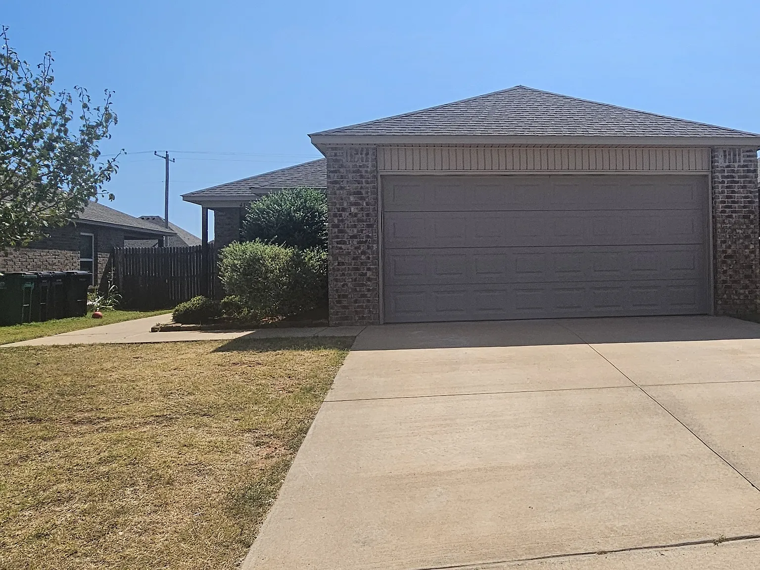 3 bed, 1360 sqft, $1,495 — Photo 3