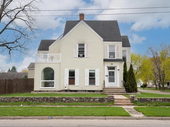 1002 E Broadway St, Mount Pleasant, MI 48858