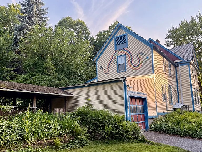 Garage and rear of house. Dragon included.