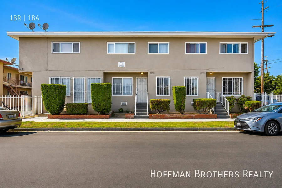 3206 60th St Los Angeles, CA 90043 — Photo 3