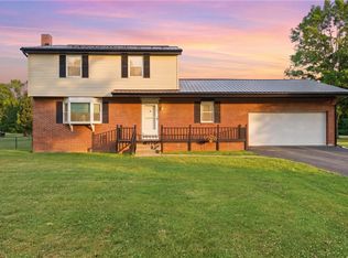 108 Shogren Ln, Bessemer, PA 16112
