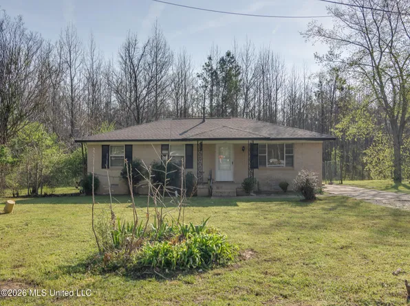 286 Tucker Rd, Holly Springs, MS 38635