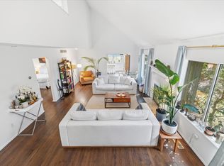 30 Oak Ln, Sag Harbor, NY 11963