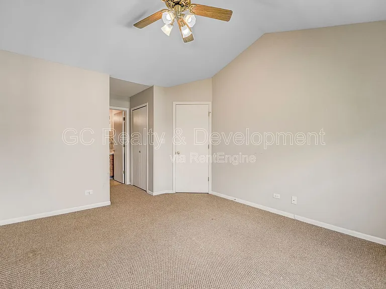 293 Regal Ct — Photo 15