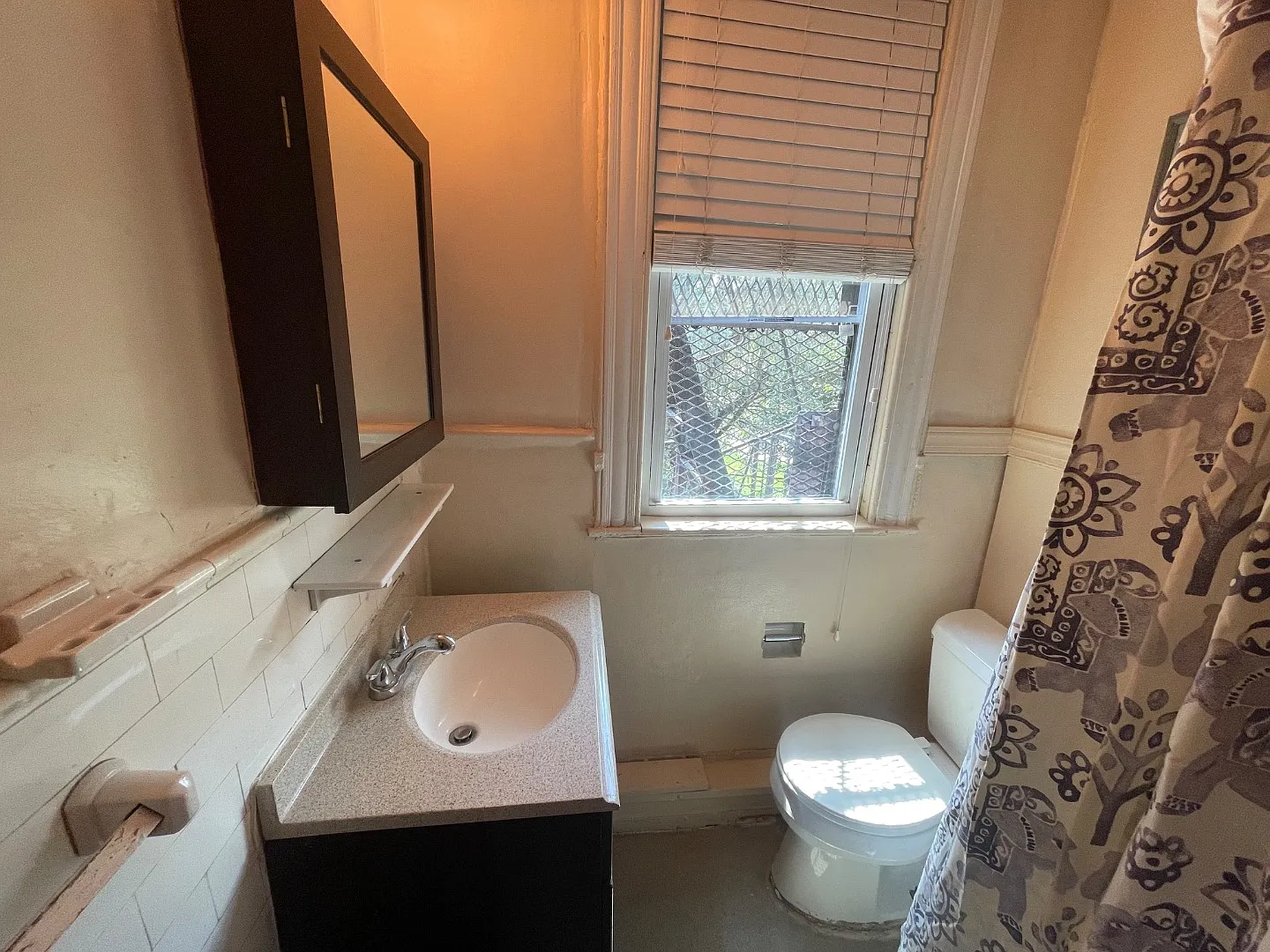 1906 Mount Royal Ter - Unit 2 — Photo 2