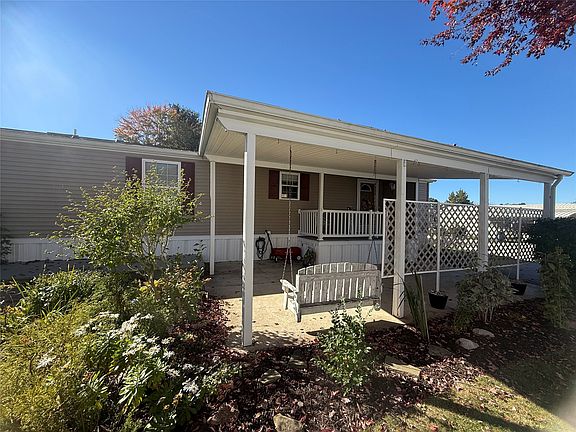 4th image of 4535 S Park Ln