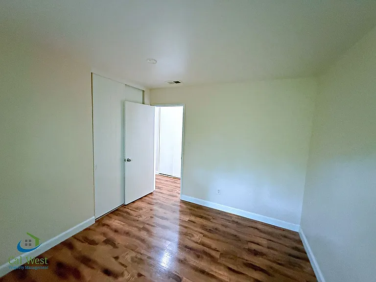 1370 Fernwood Ln — Photo 18