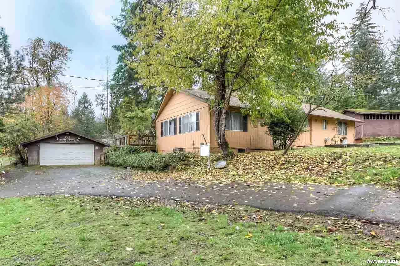 16775 Ellendale Rd photo 1