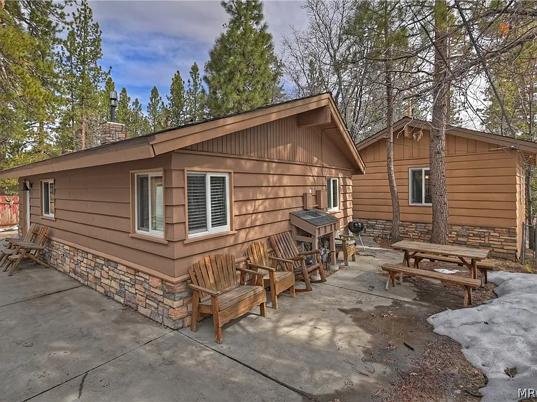40157 Highland Rd #B — Photo 16