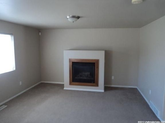 3rd image of 7103 W Hunter Valley Dr