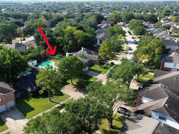 8511 Lone Maple Dr, Houston, TX 77083