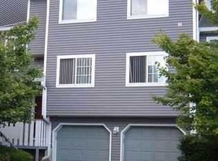 67 Eagle Ridge Way, Nanuet, NY 10954