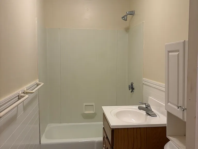 327 Faneuil St #1A — Photo 14