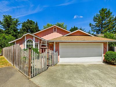 3995 Hillside Ct, Eureka, CA, 95503