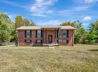 102 Spencer Creek Rd, Franklin, TN 37069