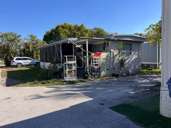 12850 SW 14th St #15, Miami, FL 33184