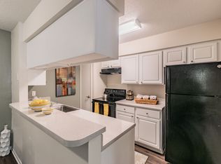 Legend Oaks, Tampa, FL 33614