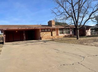 1203 Camino Real, Roswell, NM 88203