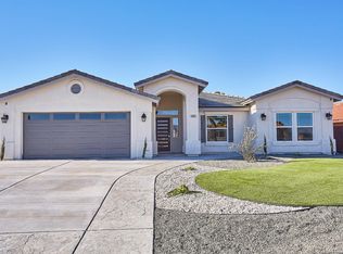 18612 Arrowhead Trl, Victorville, CA 92395