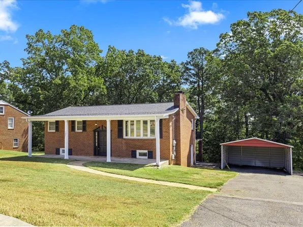 1607 Melinda Dr, Altavista, VA 24517