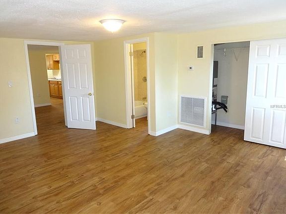 4th image of 5118 14th Ave S