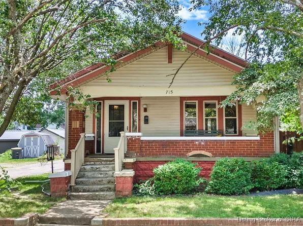 715 W 5th Street, Seymour, IN 47274