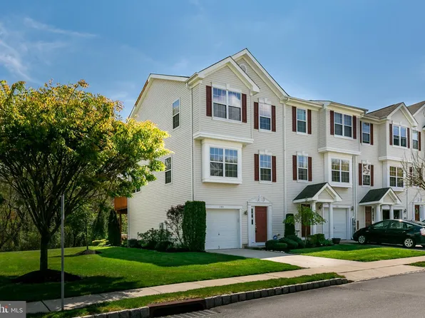 155 Castleton Rd, Riverside, NJ 08075