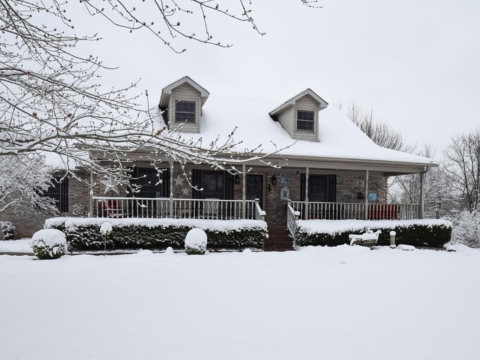 1st image of 124 Steven Ct