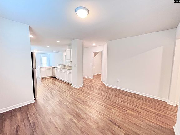 5th image of 189 Windfall Rd