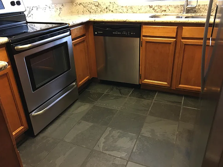 1905 E University Dr #P-136 — Photo 15