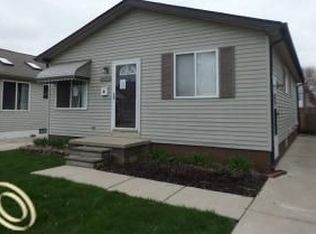 22092 Rein Ave, Eastpointe, MI 48021