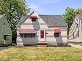 19501 Fairway Ave, Maple Heights, OH 44137