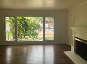 284 Oakhurst Ln, Arcadia, CA