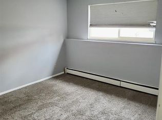 1709 Eagle View Dr APT 2, Colorado Springs, CO 80909
