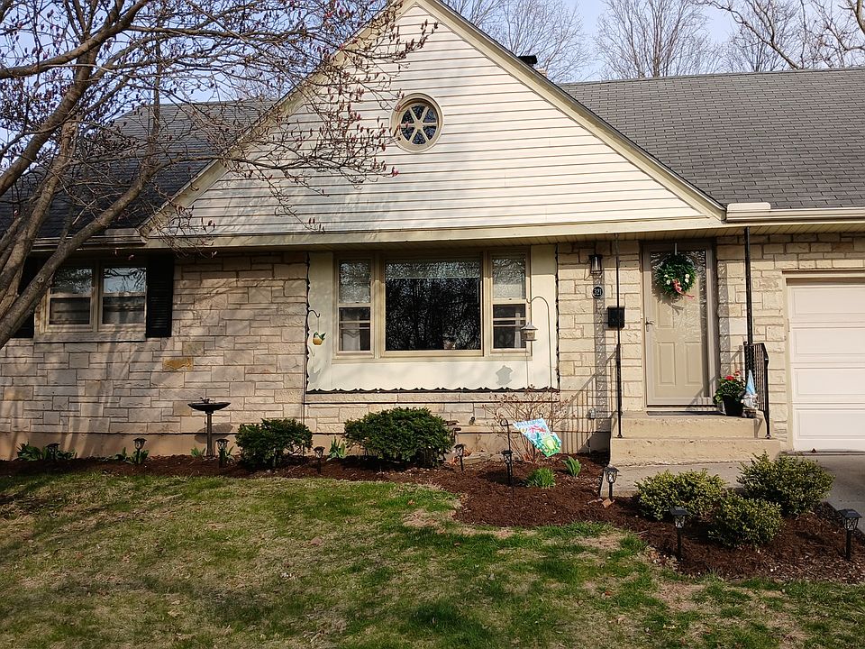 1st image of 321 Vale Ave S