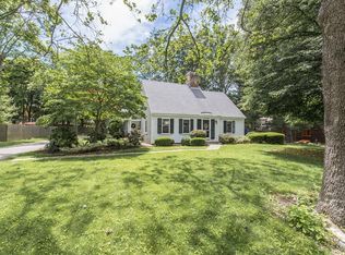 120 Heritage Ln, Weymouth, MA 02189