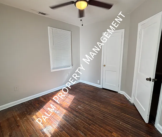 1655 McKinnon Dr — Photo 10