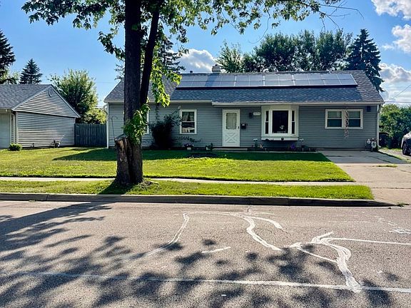 2nd image of 1350 N Elmwood Dr