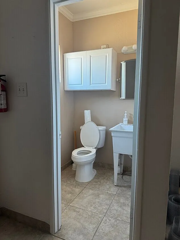 1 bed, 500 sqft, $1,000 — Photo 2