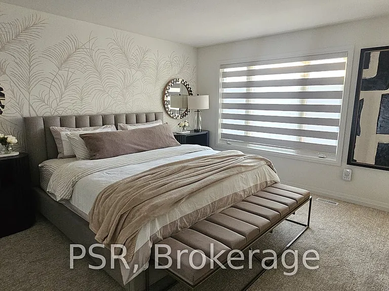 82 Acacia Rd — Photo 20