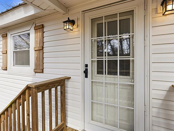 4th image of 1290 Fieldstown Rd