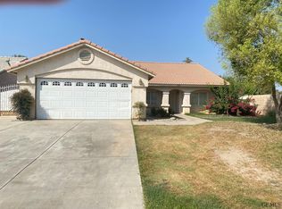 4100 Rio Viejo Dr, Bakersfield, CA 93313