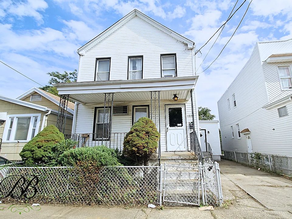 1379 E 93rd St, Brooklyn, NY 11236 | Zillow