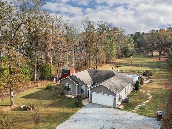 4th image of 18586 River Dr