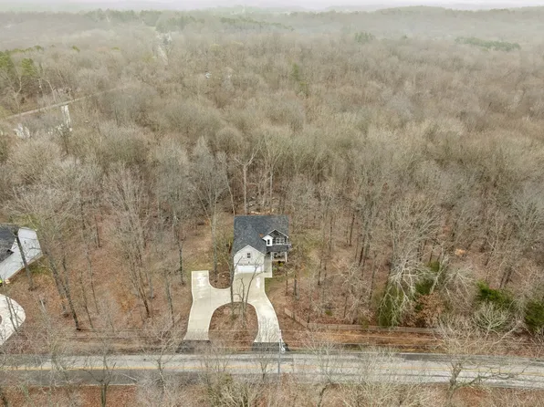 4525 Chester Harris Rd, Woodlawn, TN 37191